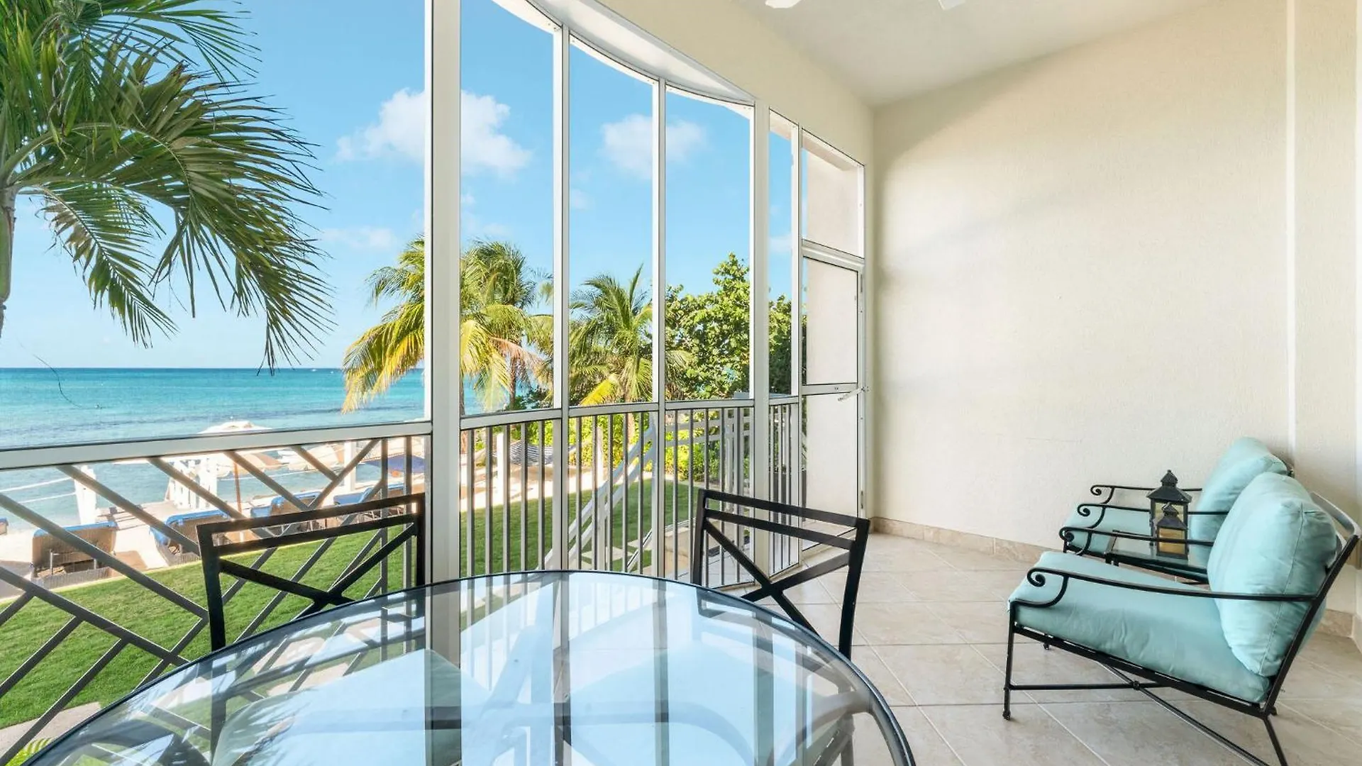 South Bay 7- 2 Bedroom 2 Bathroom Unit Seven Mile Beach